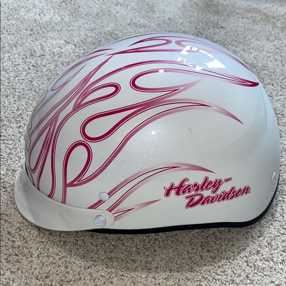 HarleyDavidson women’s DOT motorcycle helmet